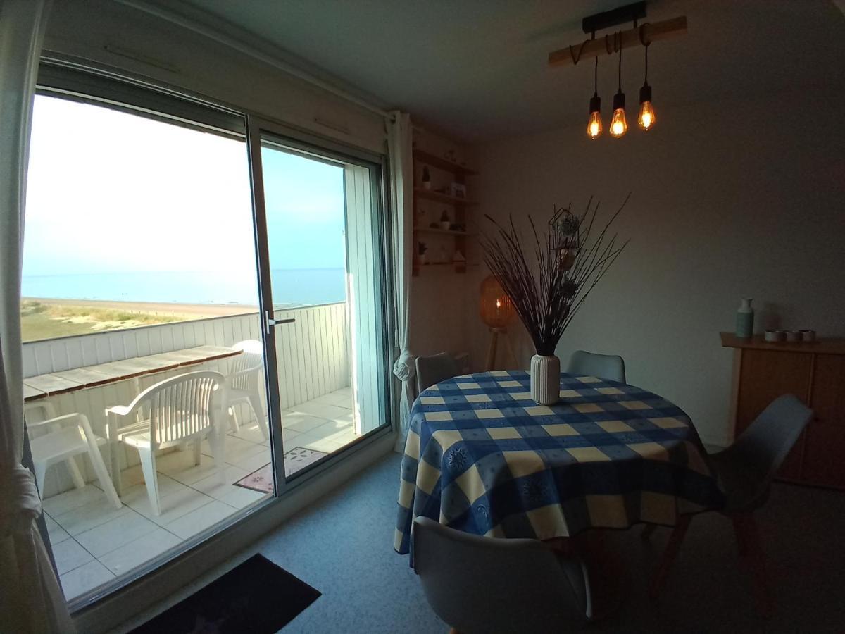 Duplex Les Pieds Dans L' Eau Apartment Jullouville-les-Pins